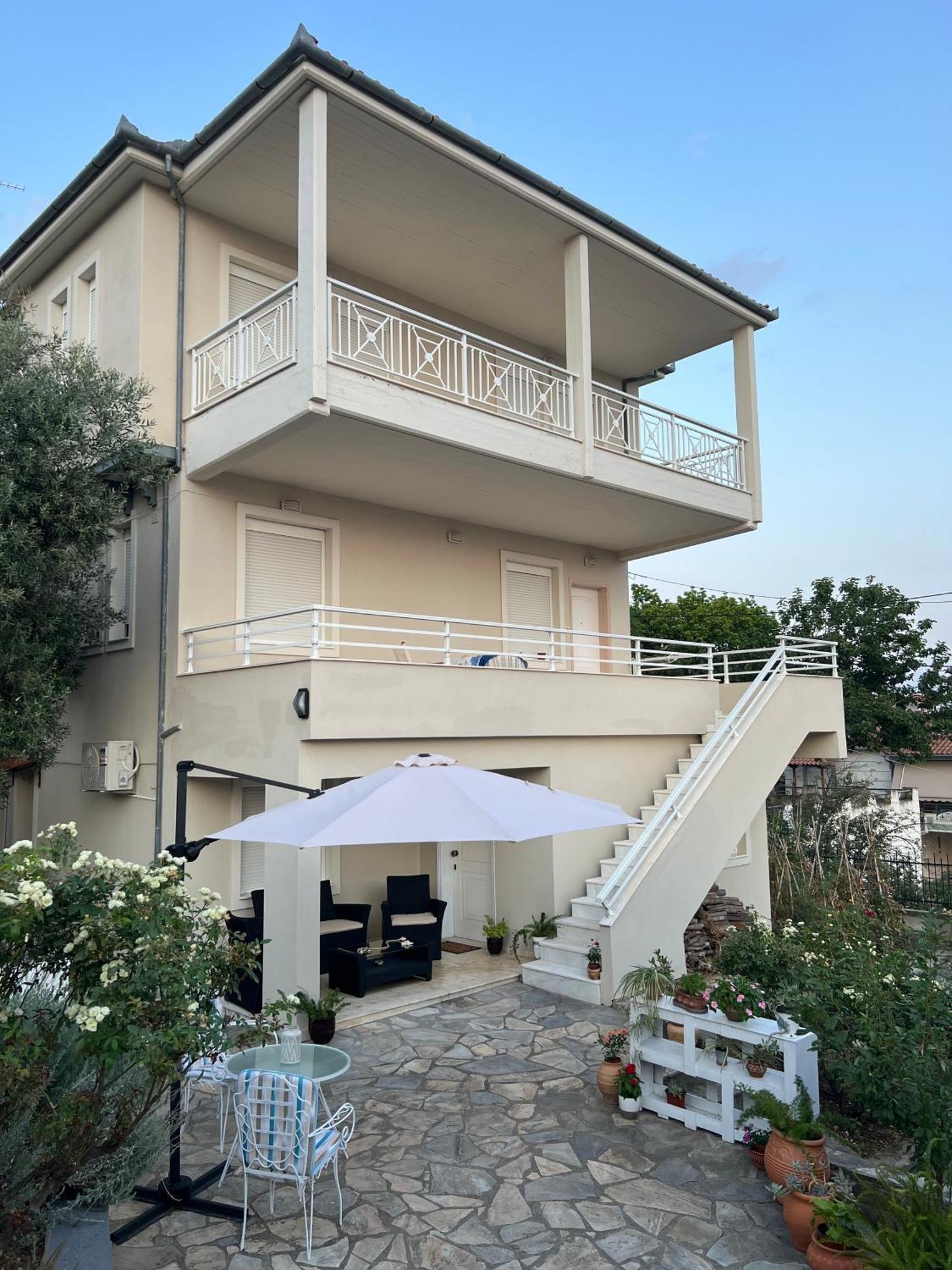 Aiolos Seaside Apartment Marathos  Extérieur photo